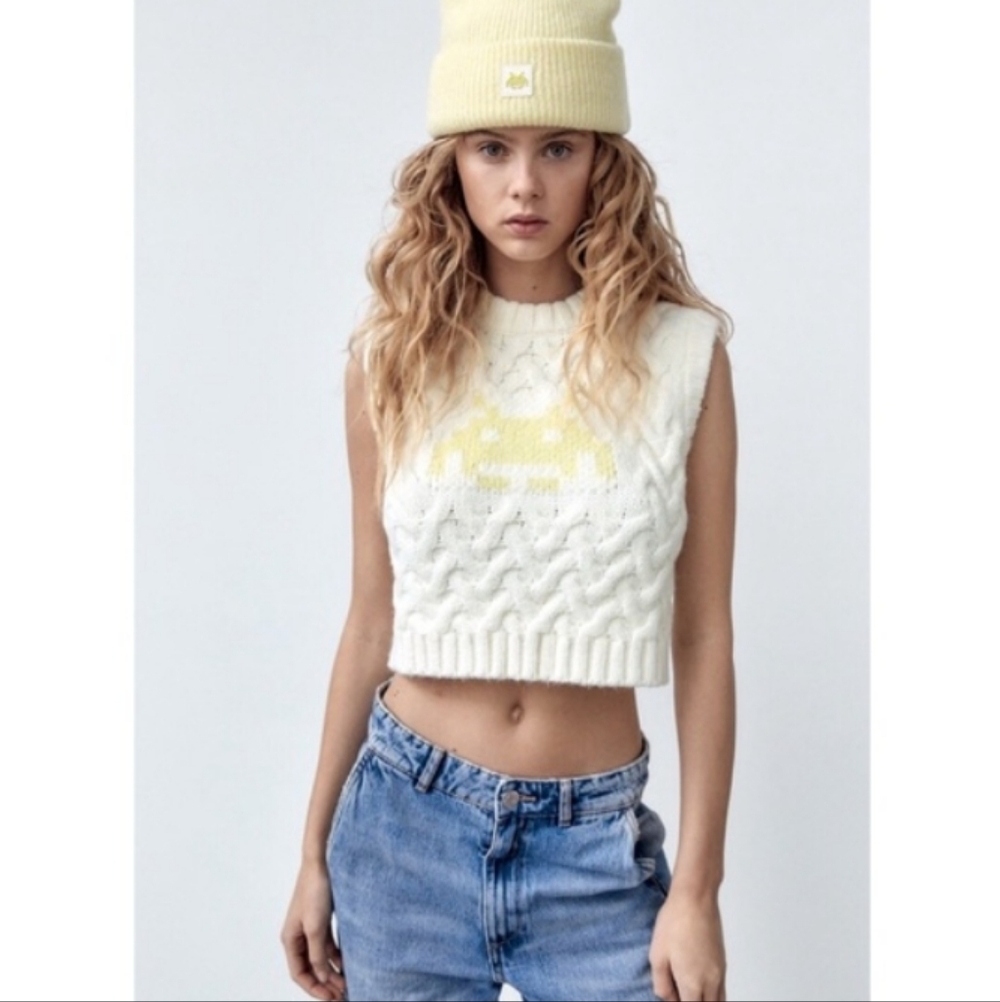 NWT! Zara Cream Chunky Crop Cable Knit Sweater Vest-Sz L